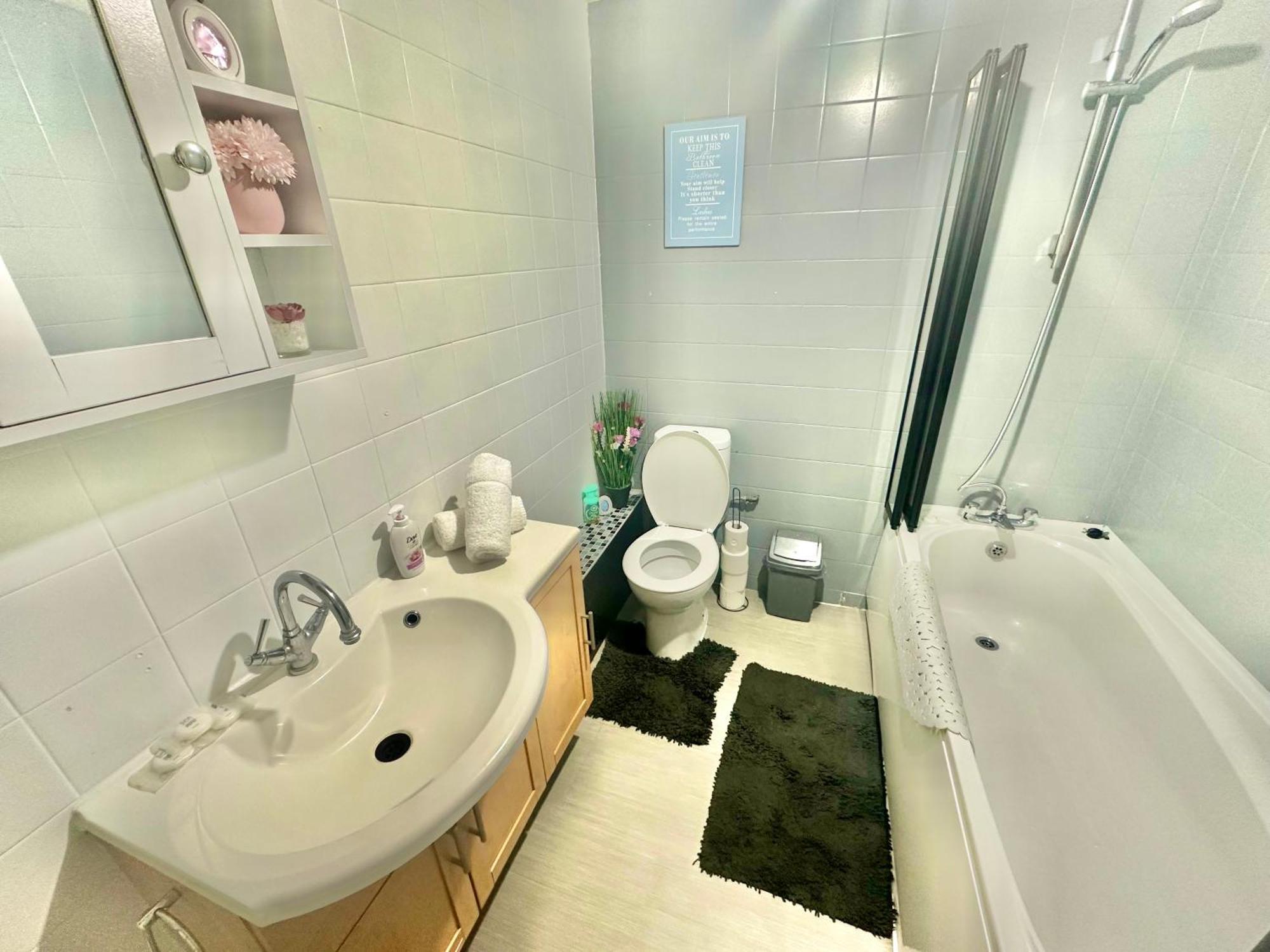 Homely Apartment In The Heart Of Town Centre - Sleeps 6 بورنماوث المظهر الخارجي الصورة